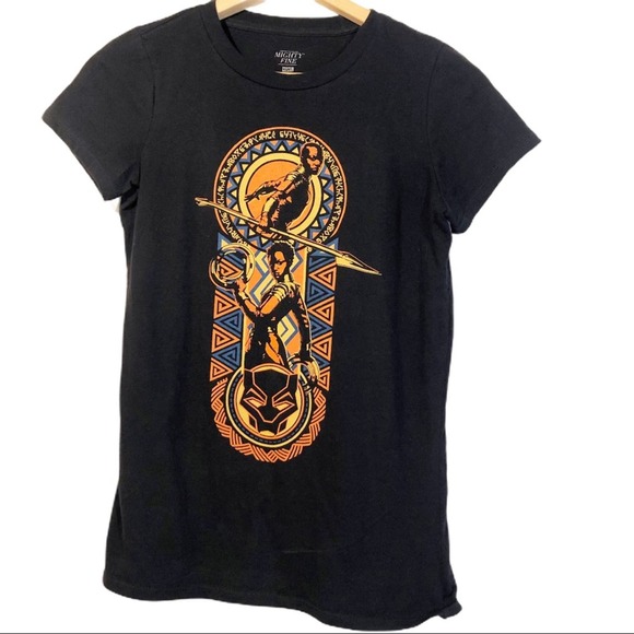 5/$25 Marvel Black Panther Women’s Fitted Graphic T Shirt Women's Size Small - Picture 1 of 4